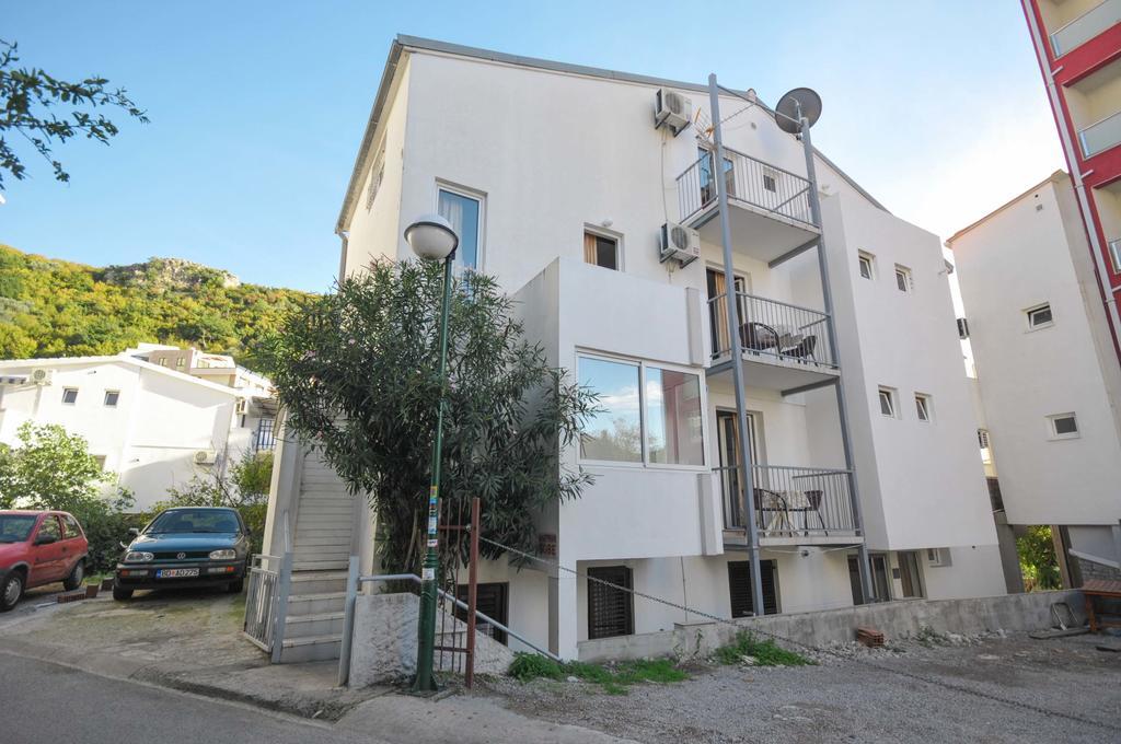 Apartments Milos Kaladjurdjevic Budva Exteriör bild
